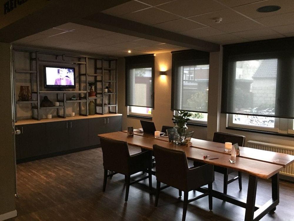 Fletcher Hotel Valkenburg Valkenburg aan de Geul Bagian luar foto